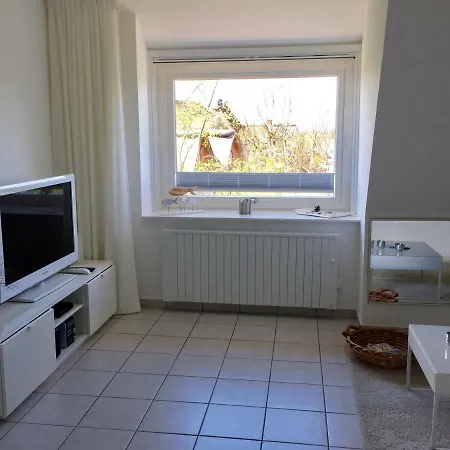 Apartament Kleiner Wattlaufer- Ferienwohnung Unter Reet